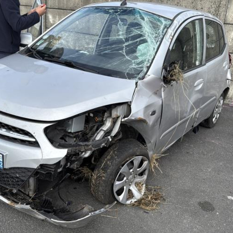 Malle/Hayon arriere HYUNDAI I 10 1 Photo n°12