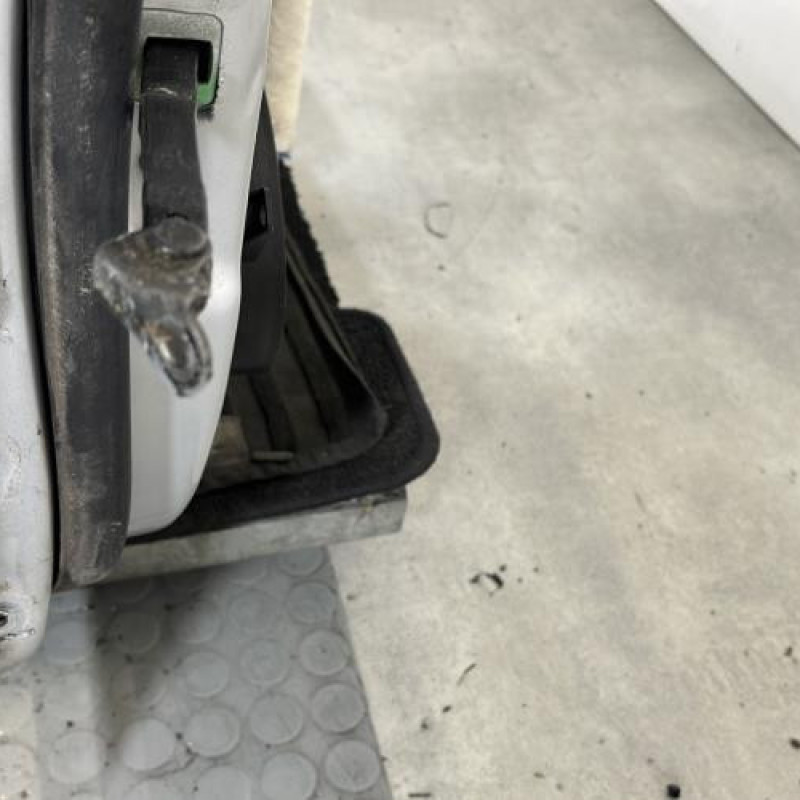 Porte avant droit HYUNDAI I 10 1 Photo n°6