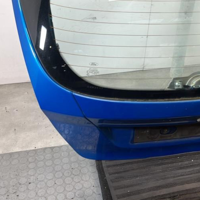 Malle/Hayon arriere FORD FIESTA 6 Photo n°5