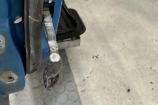 Porte avant droit FORD FIESTA 6