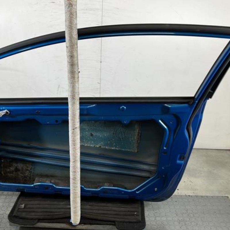 Porte avant droit FORD FIESTA 6 Photo n°4