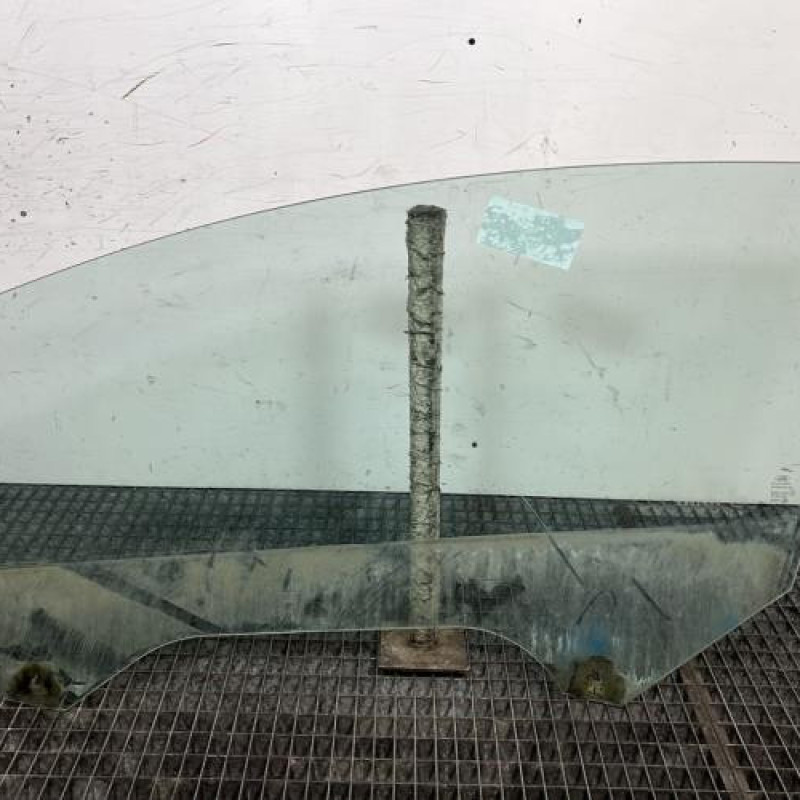 Vitre avant droit FORD FIESTA 6 Photo n°4