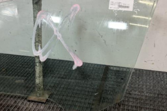 Vitre avant gauche FORD FIESTA 6