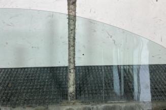 Vitre avant gauche PEUGEOT 107