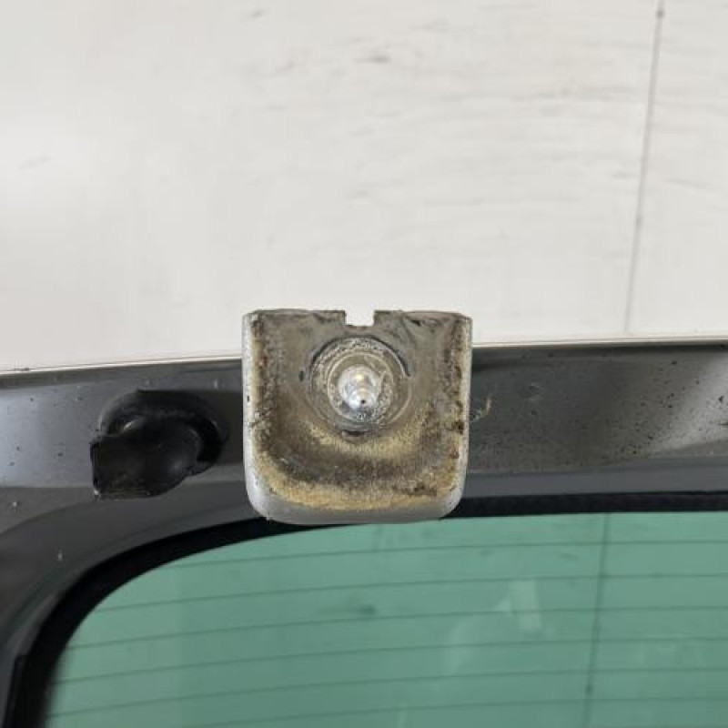 Malle/Hayon arriere PEUGEOT 207 Photo n°6