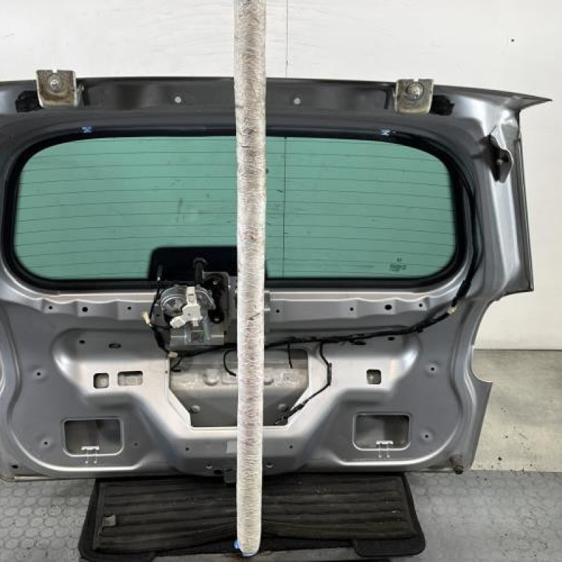 Malle/Hayon arriere PEUGEOT 207 Photo n°9