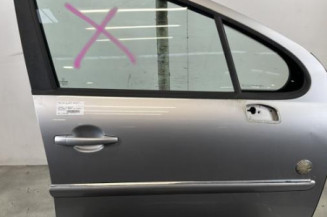 Porte avant droit PEUGEOT 207 Photo n°1