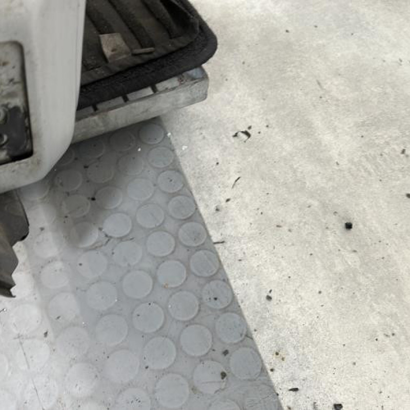 Porte avant droit PEUGEOT 207 Photo n°5