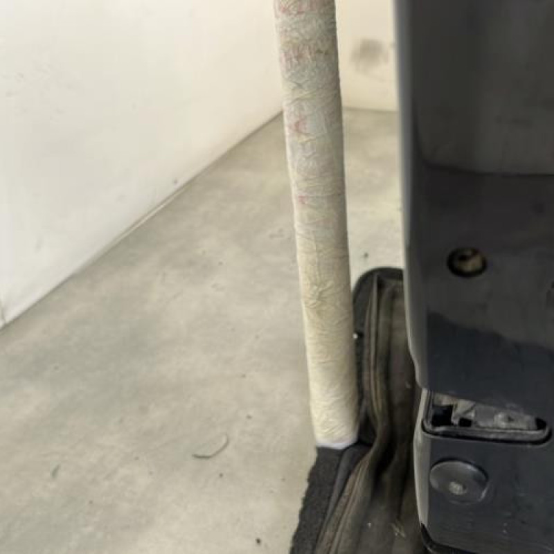 Porte avant droit VOLKSWAGEN GOLF 6 Photo n°4