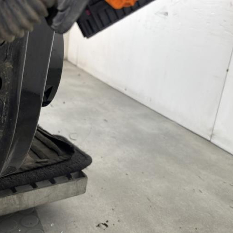 Porte avant droit VOLKSWAGEN GOLF 6 Photo n°6