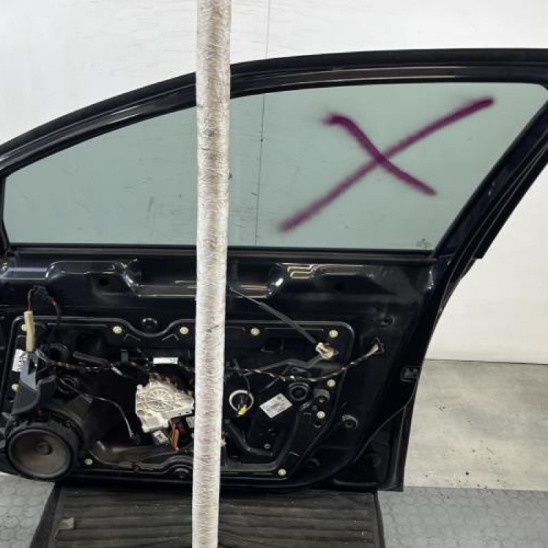 Porte avant droit VOLKSWAGEN GOLF 6 Photo n°7