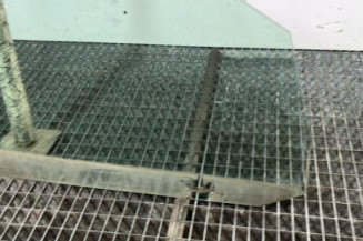 Vitre avant droit VOLKSWAGEN GOLF 5