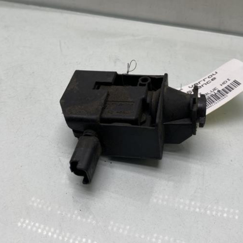 Actionneur verrou trappe d'essence PEUGEOT 308 2 Photo n°1