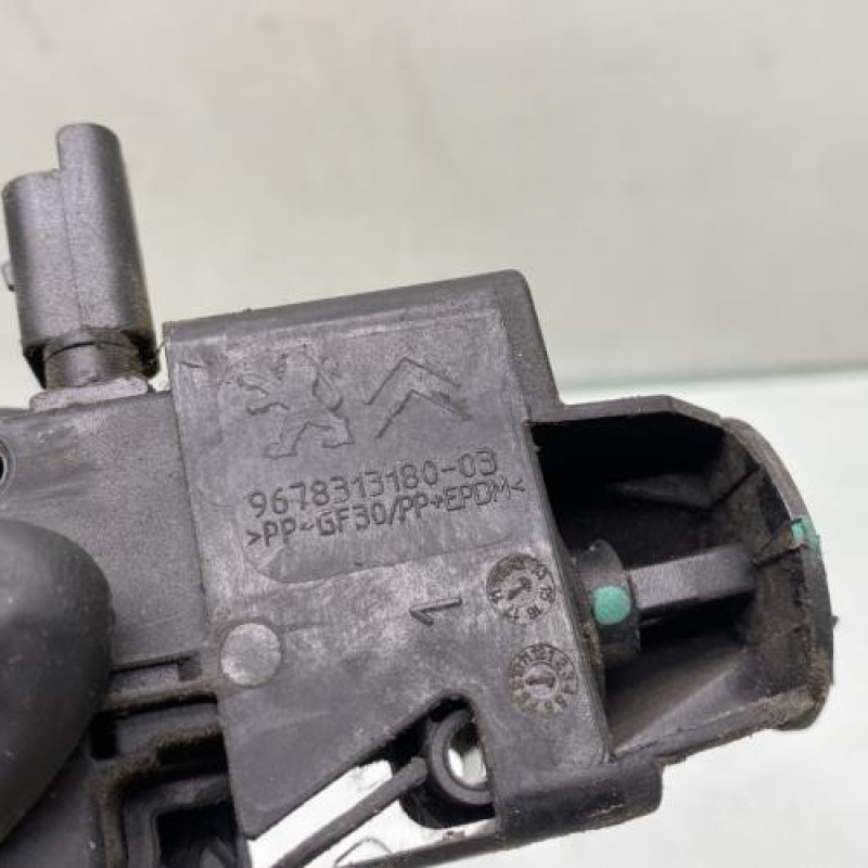 Actionneur verrou trappe d'essence PEUGEOT 308 2 Photo n°4