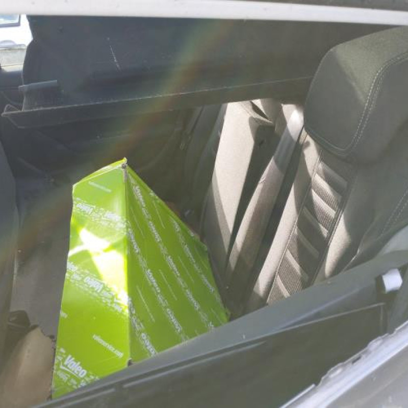 Actionneur verrou trappe d'essence PEUGEOT 308 2 Photo n°15