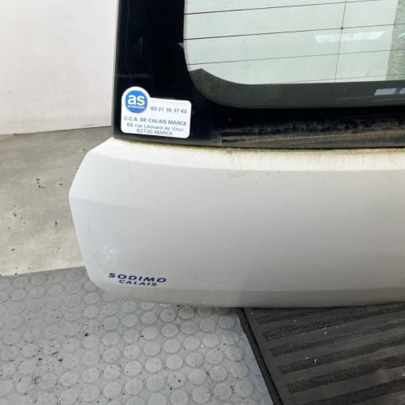 Malle/Hayon arriere FIAT PUNTO EVO 3 Photo n°5