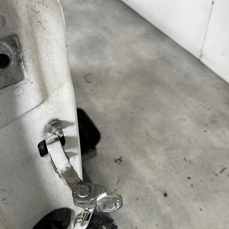 Porte avant droit FIAT PUNTO EVO 3 Photo n°4