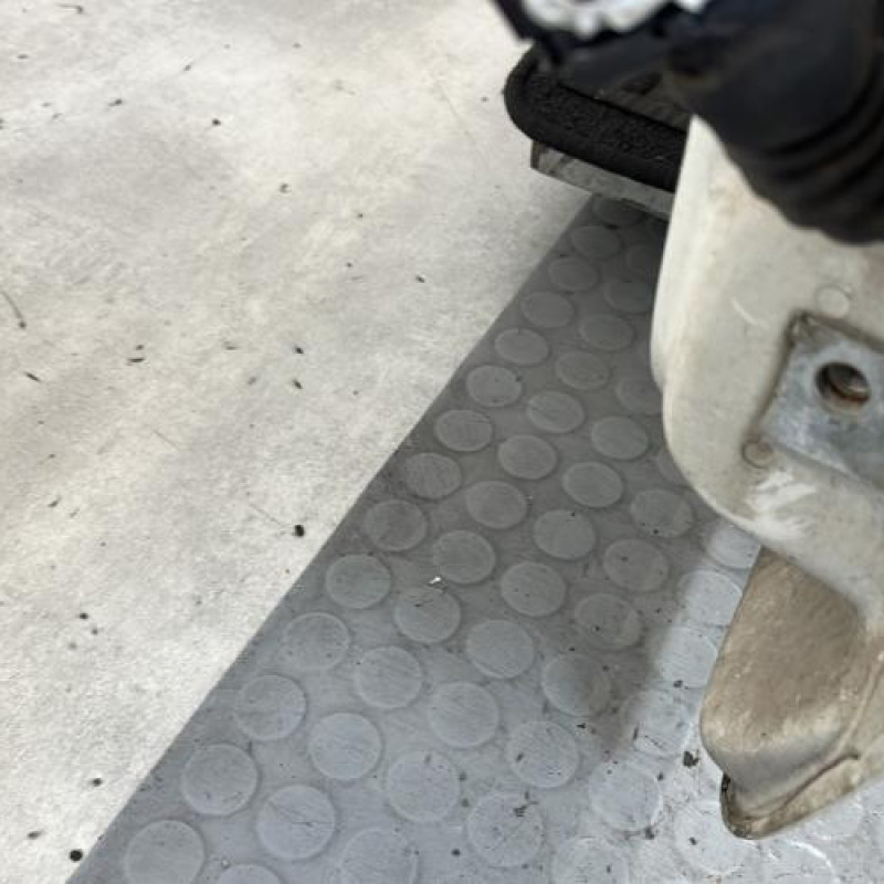 Porte avant gauche FIAT PUNTO EVO 3 Photo n°5