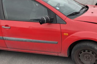 Aile avant gauche FORD FIESTA 5