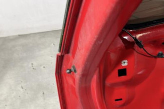 Malle/Hayon arriere FORD FIESTA 5