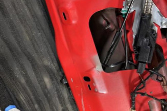 Malle/Hayon arriere FORD FIESTA 5