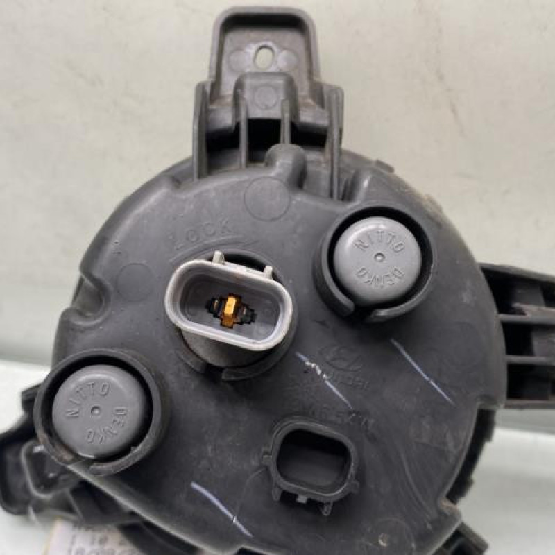 Feu diurne avant droit HYUNDAI I 10 2 Photo n°3