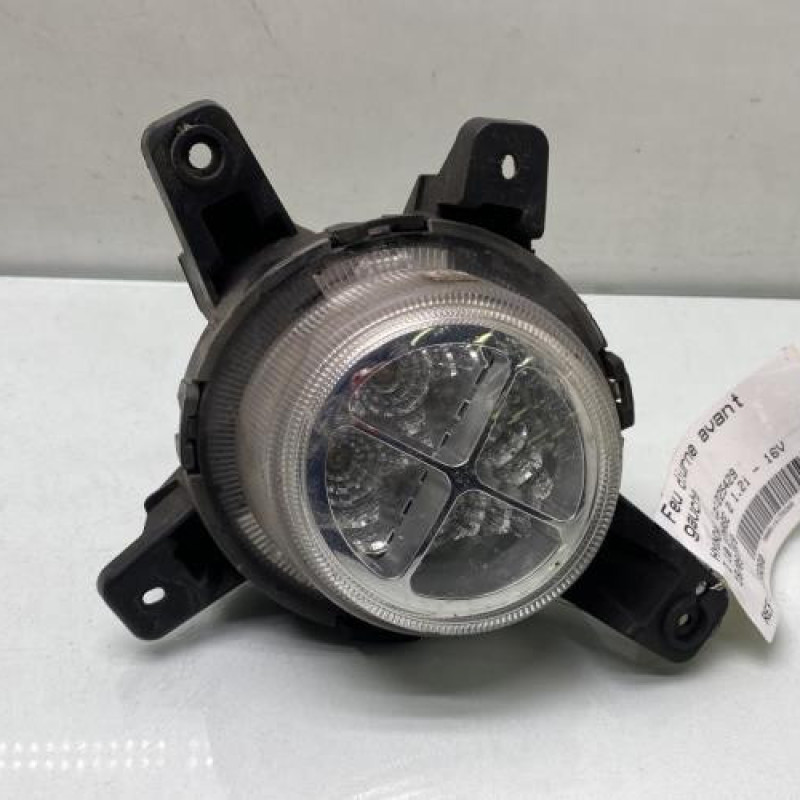 Feu diurne avant gauche HYUNDAI I 10 2 Photo n°1