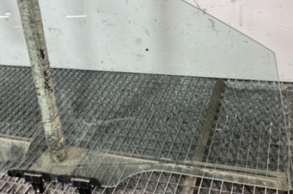 Vitre avant droit HYUNDAI I 10 2