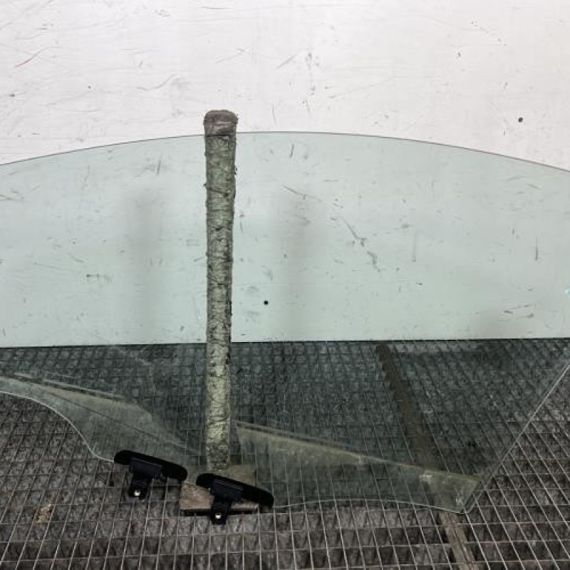 Vitre avant droit HYUNDAI I 10 2 Photo n°4