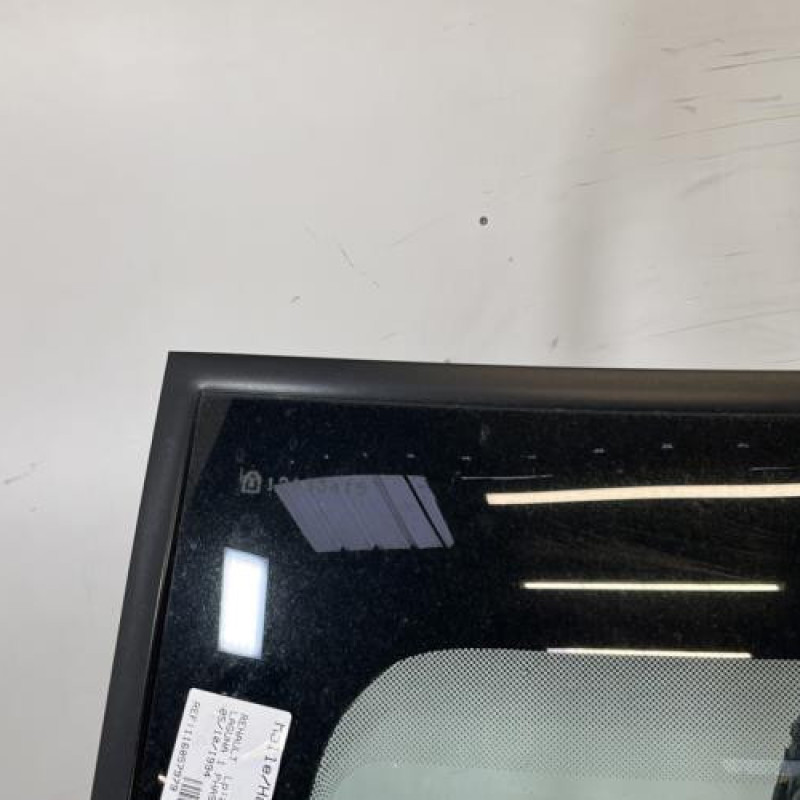 Malle/Hayon arriere RENAULT LAGUNA 1 Photo n°2