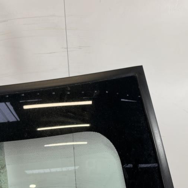 Malle/Hayon arriere RENAULT LAGUNA 1 Photo n°3