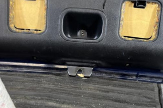 Malle/Hayon arriere RENAULT LAGUNA 1