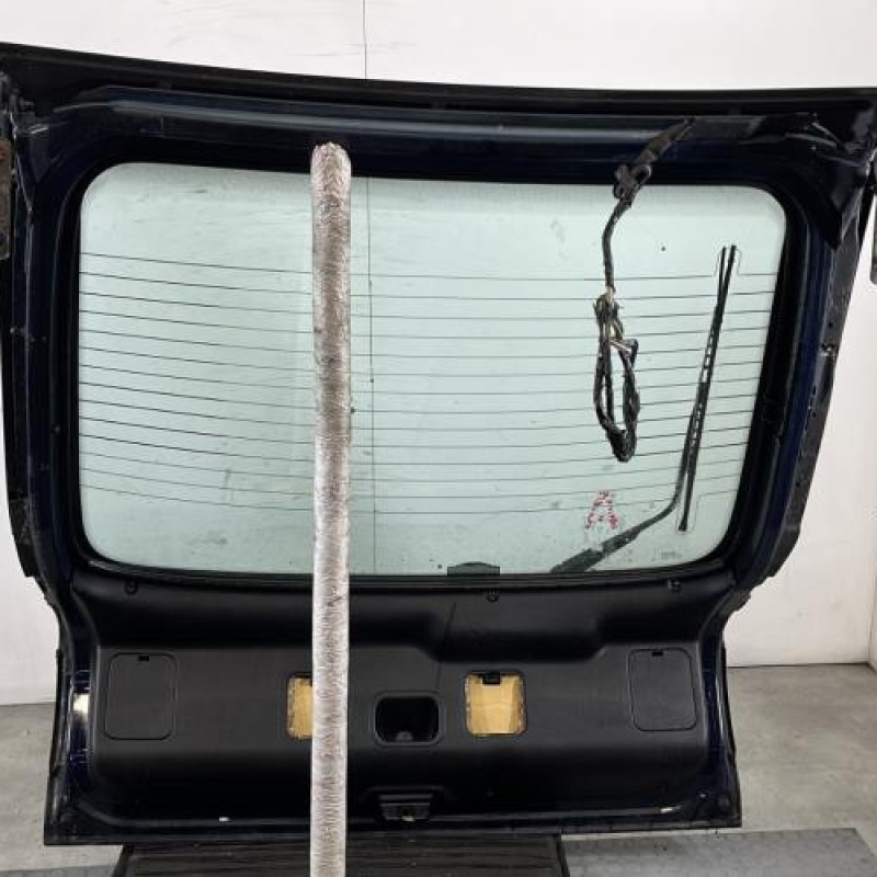 Malle/Hayon arriere RENAULT LAGUNA 1 Photo n°11