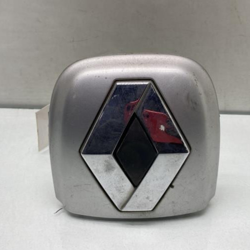 Bouton de coffre RENAULT CLIO 2 Photo n°1