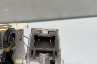 Bouton de coffre RENAULT CLIO 2