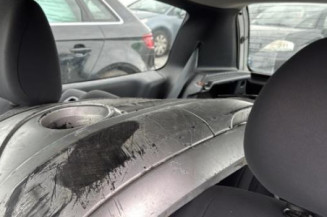 Bouton de coffre RENAULT CLIO 2