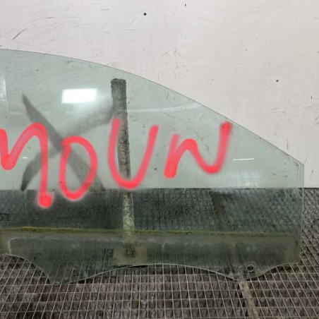 Vitre avant droit RENAULT CLIO 3 Photo n°1