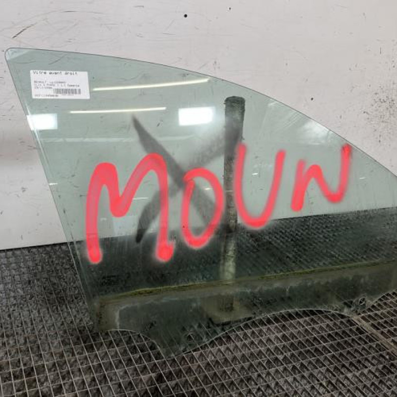 Vitre avant droit RENAULT CLIO 3 Photo n°3