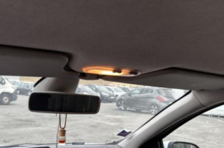 Pretensionneur de ceinture avant droit RENAULT CLIO 3