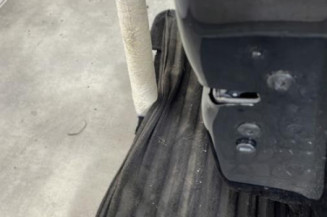 Porte avant droit PEUGEOT 208 1