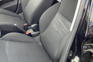 Porte avant droit PEUGEOT 208 1