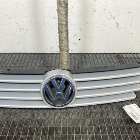 Calandre VOLKSWAGEN POLO 3 Photo n°1