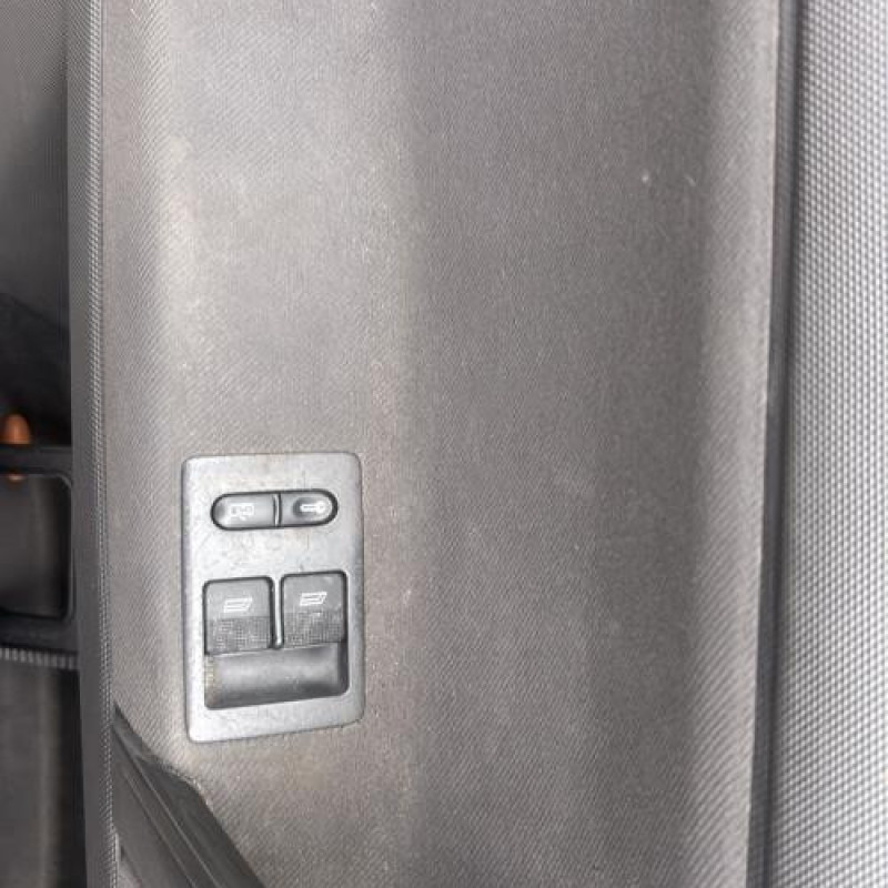 Capot VOLKSWAGEN POLO 3 Photo n°19