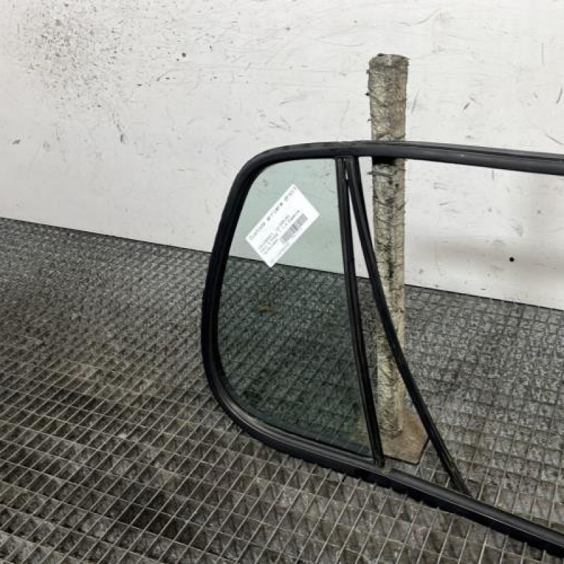 Custode arriere droit (porte) VOLKSWAGEN POLO 3 Photo n°3