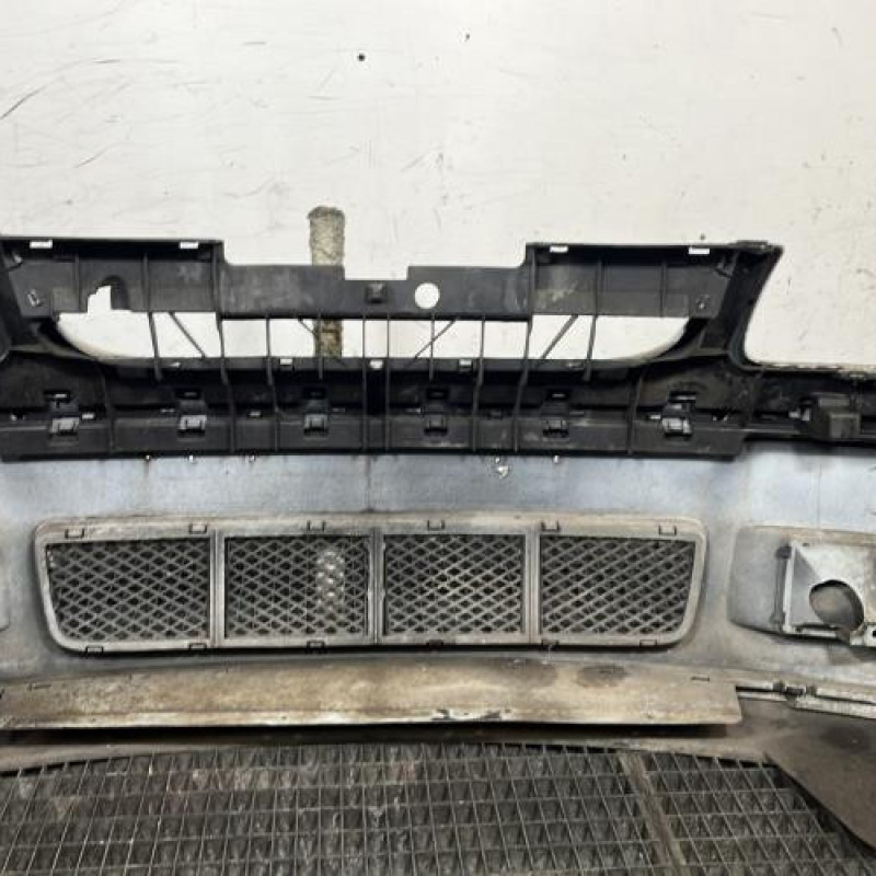 Pare choc avant VOLKSWAGEN POLO 3 Photo n°5