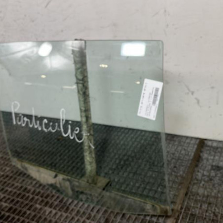 Vitre arriere droit VOLKSWAGEN POLO 3