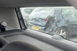 Vitre arriere droit VOLKSWAGEN POLO 3