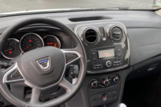 Aerateur tableau de bord avant droit DACIA SANDERO 2