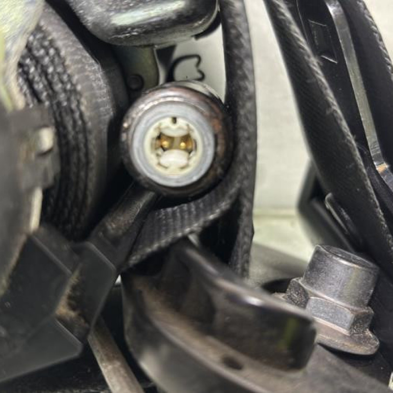 Pretensionneur de ceinture avant gauche CITROEN C4 1 Photo n°3