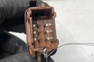 Interrupteur de leve vitre avant droit RENAULT TRAFIC 2